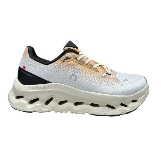 Cloud tilt Ivory Almond Sneakers